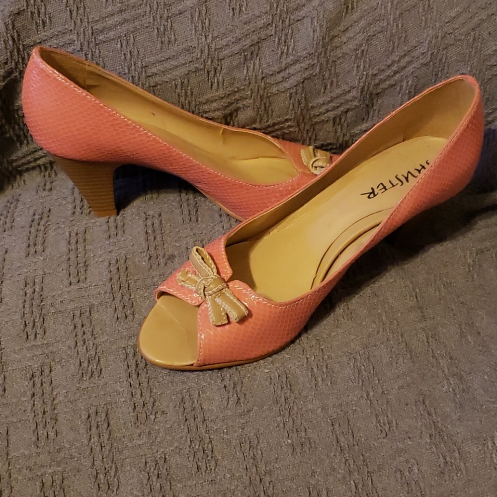 Pink peep toe Heels